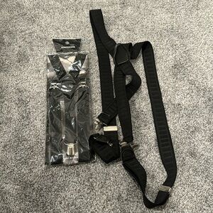 2 black suspender
